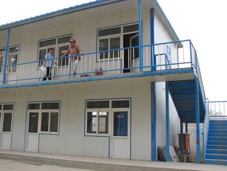 朝阳区专业楼顶增建彩钢房 彩钢房换顶维修68657528